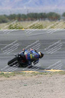 media/Apr-07-2024-CVMA (Sun) [[53b4d90ad0]]/Race 14 Formula 2-American Twins/